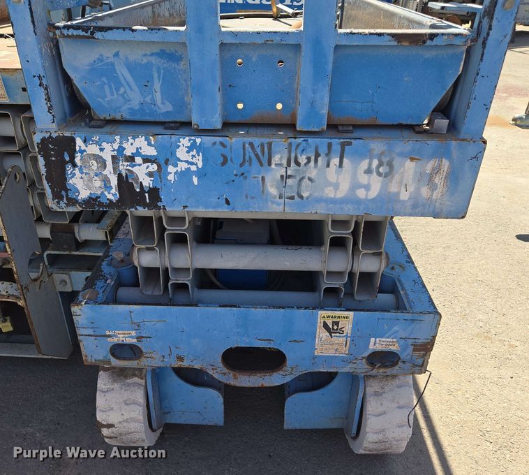 image for item EC0985 (4) scissor lifts