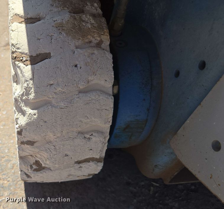 image for item EC0985 (4) scissor lifts