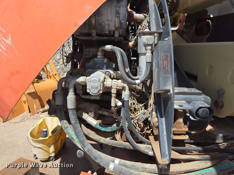 image for item EC0987 1999 JLG 450A boom lift