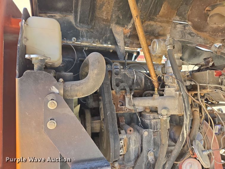 image for item EC0987 1999 JLG 450A boom lift