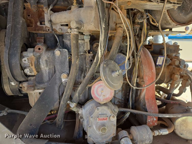 image for item EC0987 1999 JLG 450A boom lift