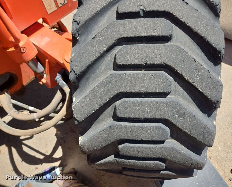 image for item EC0987 1999 JLG 450A boom lift