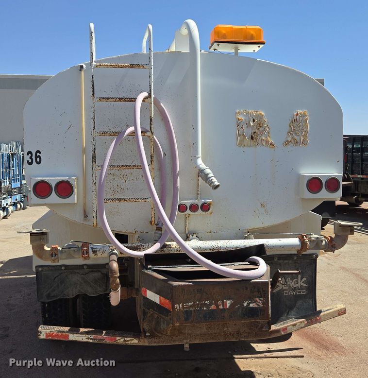 image for item EC0988 2001 Freightliner FL70 water truck