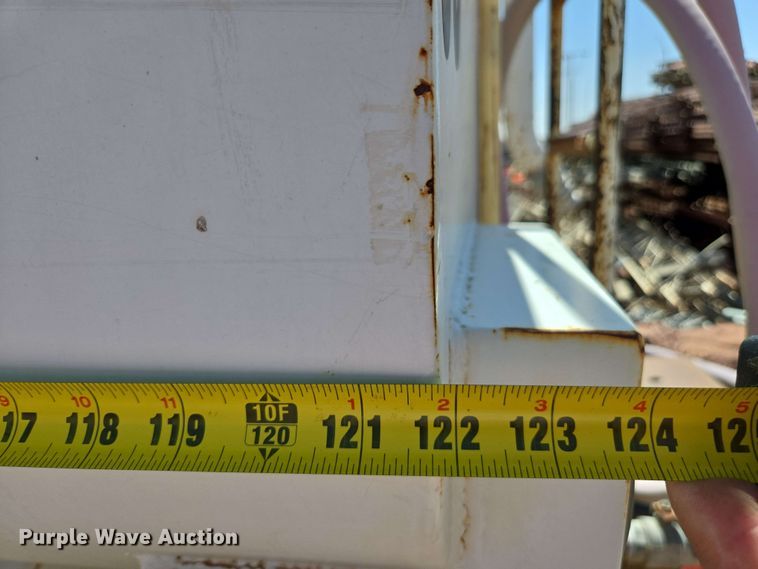 image for item EC0988 2001 Freightliner FL70 water truck