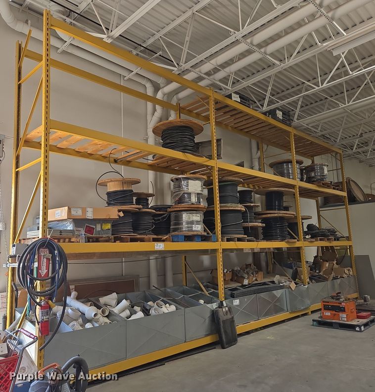 image for item EC1008 Pallet racking