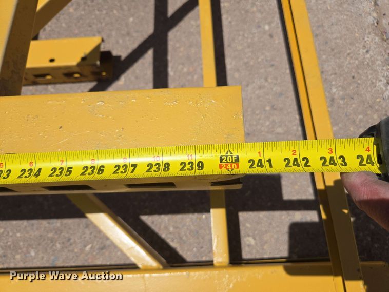 image for item EC1008 Pallet racking