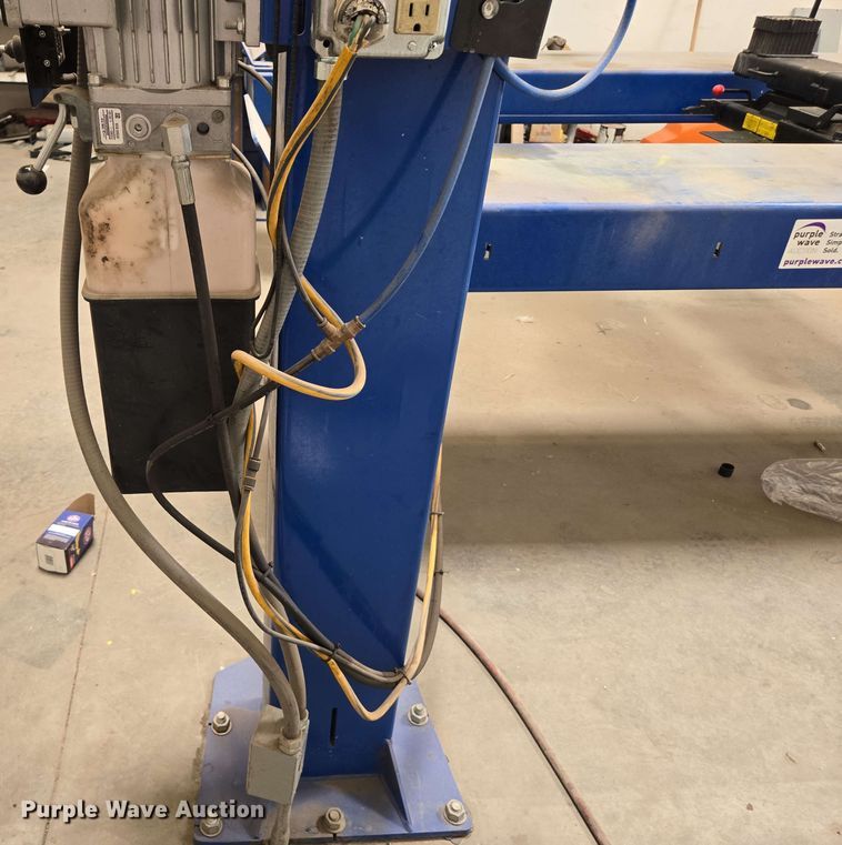 image for item EC1012 Rotary Lift SM014N001 four post automotive lift