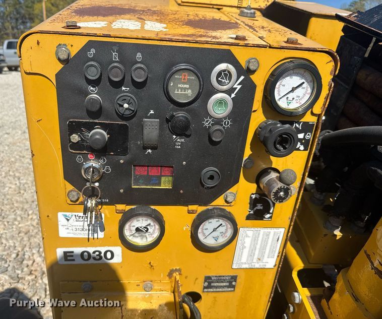 image for item EC3518 2006 Vermeer D7x11 Navigator Series II directional boring unit