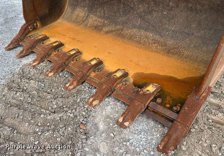 image for item EC3570 2018 John Deere 755K track loader