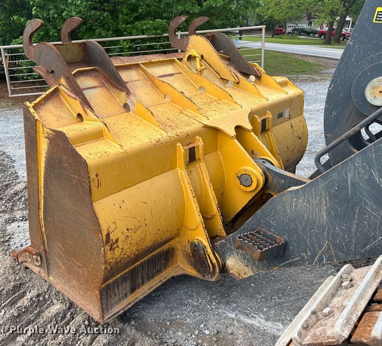 image for item EC3570 2018 John Deere 755K track loader