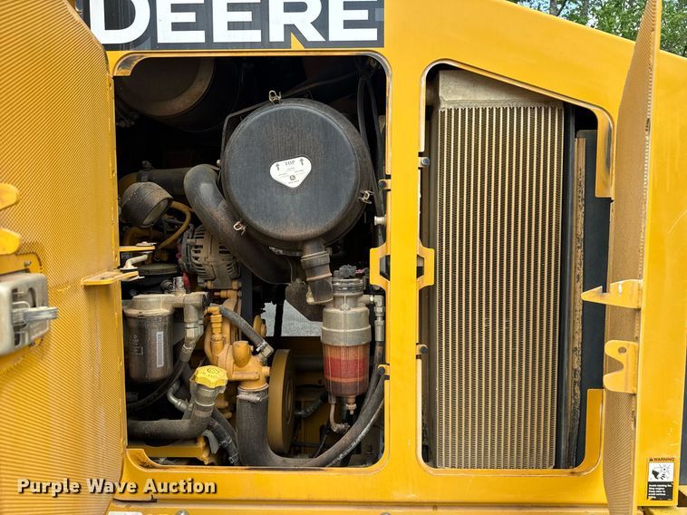 image for item EC3570 2018 John Deere 755K track loader