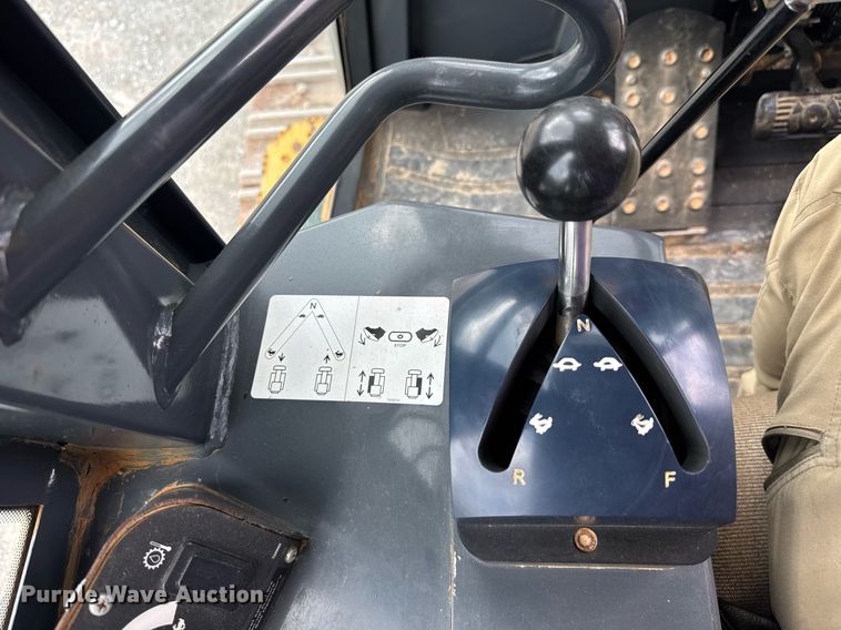 image for item EC3570 2018 John Deere 755K track loader