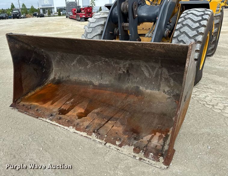 image for item EC3571 2019 John Deere 544L wheel loader