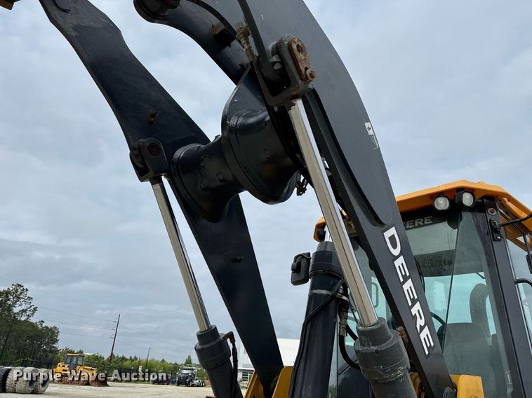 image for item EC3571 2019 John Deere 544L wheel loader
