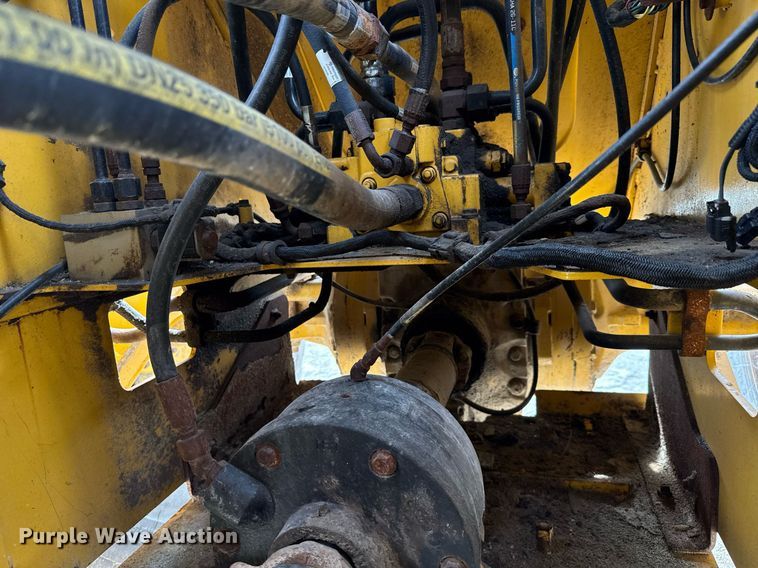 image for item EC3571 2019 John Deere 544L wheel loader