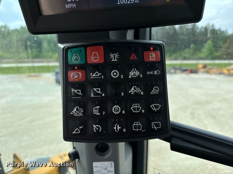 image for item EC3571 2019 John Deere 544L wheel loader