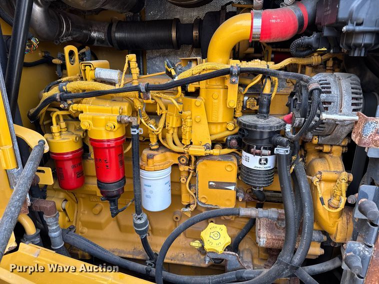 image for item EC3571 2019 John Deere 544L wheel loader