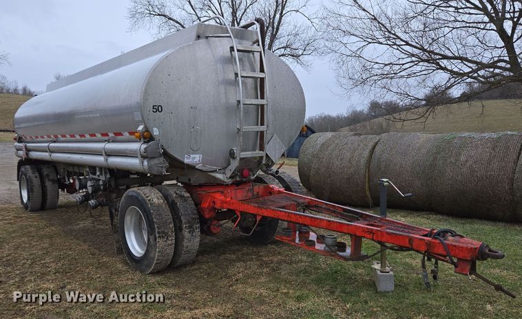 image for item EC3983 1983 Clough Equipment Co. tank trailer