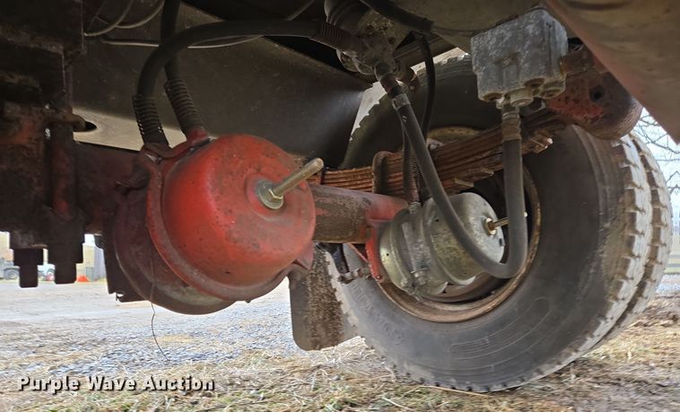 image for item EC3983 1983 Clough Equipment Co. tank trailer