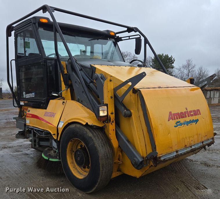 image for item EC4164 2009 Elgin Pelican Series NP street sweeper