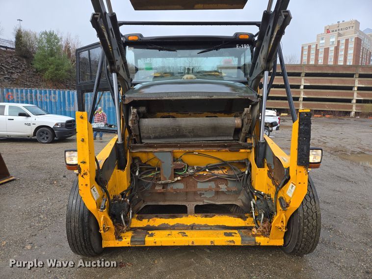 image for item EC4164 2009 Elgin Pelican Series NP street sweeper