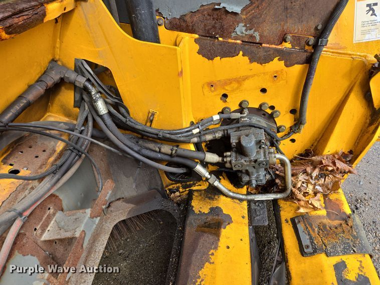 image for item EC4164 2009 Elgin Pelican Series NP street sweeper