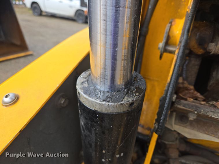 image for item EC4164 2009 Elgin Pelican Series NP street sweeper