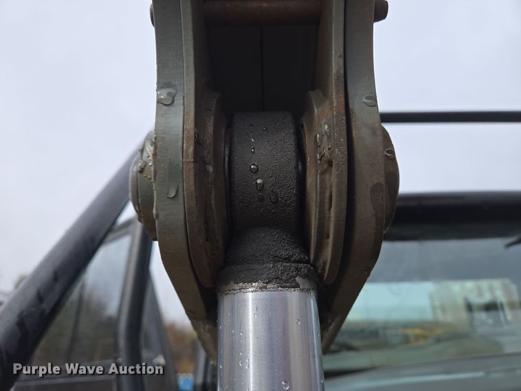 image for item EC4164 2009 Elgin Pelican Series NP street sweeper