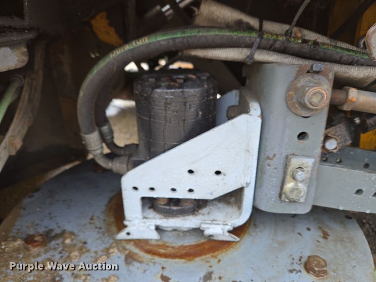 image for item EC4164 2009 Elgin Pelican Series NP street sweeper