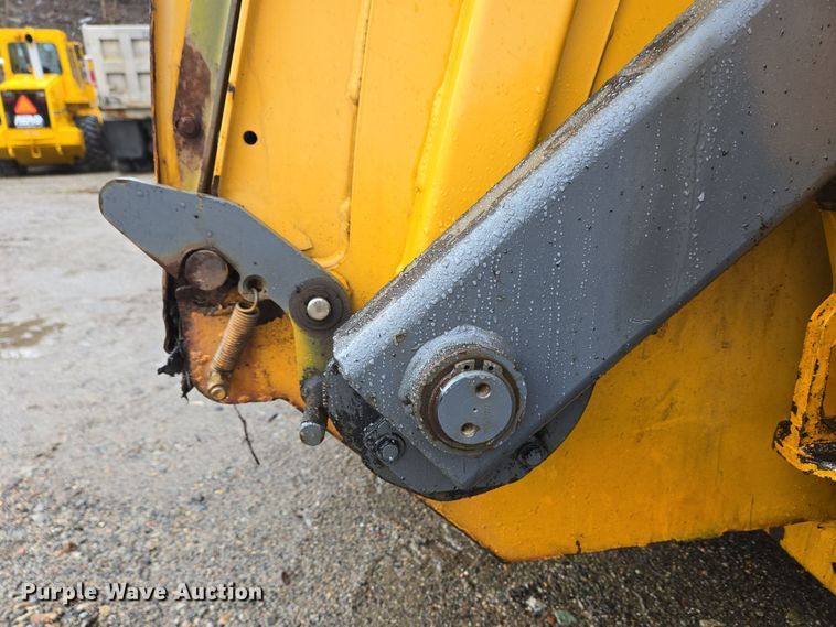 image for item EC4164 2009 Elgin Pelican Series NP street sweeper