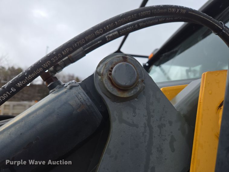 image for item EC4164 2009 Elgin Pelican Series NP street sweeper