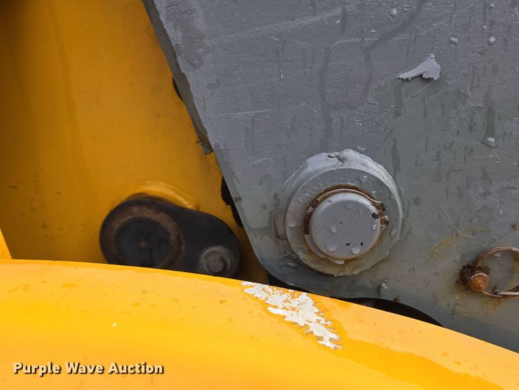 image for item EC4164 2009 Elgin Pelican Series NP street sweeper