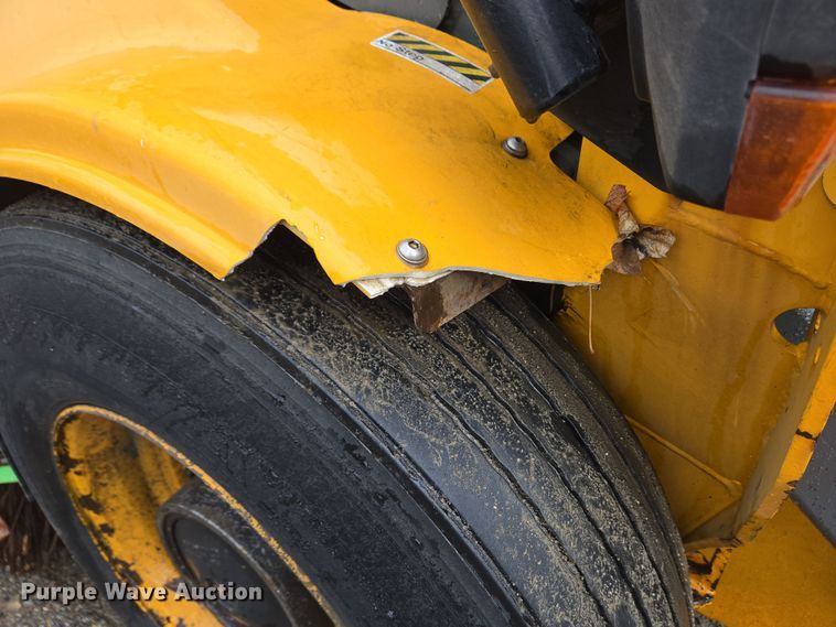 image for item EC4164 2009 Elgin Pelican Series NP street sweeper