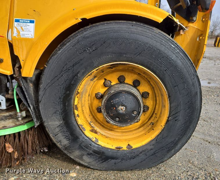 image for item EC4164 2009 Elgin Pelican Series NP street sweeper