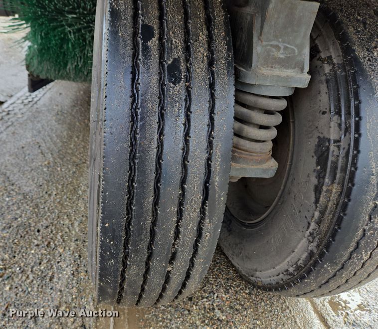 image for item EC4164 2009 Elgin Pelican Series NP street sweeper