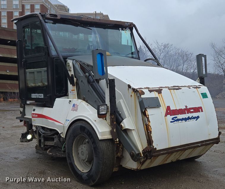 image for item EC4165 2015 Elgin Pelican Series NP street sweeper