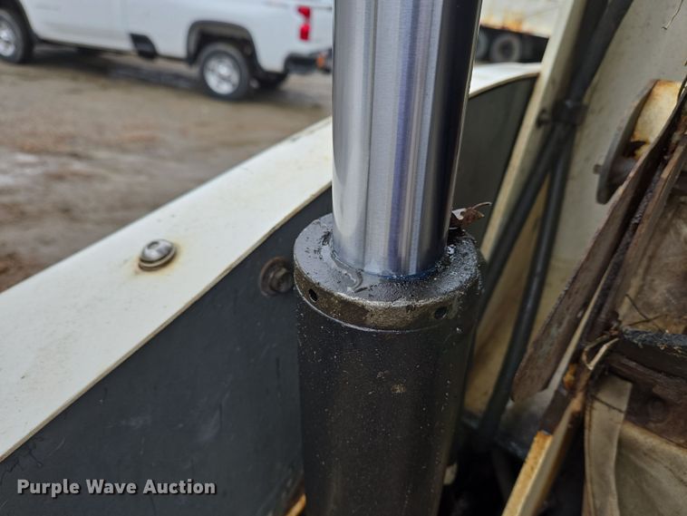 image for item EC4165 2015 Elgin Pelican Series NP street sweeper