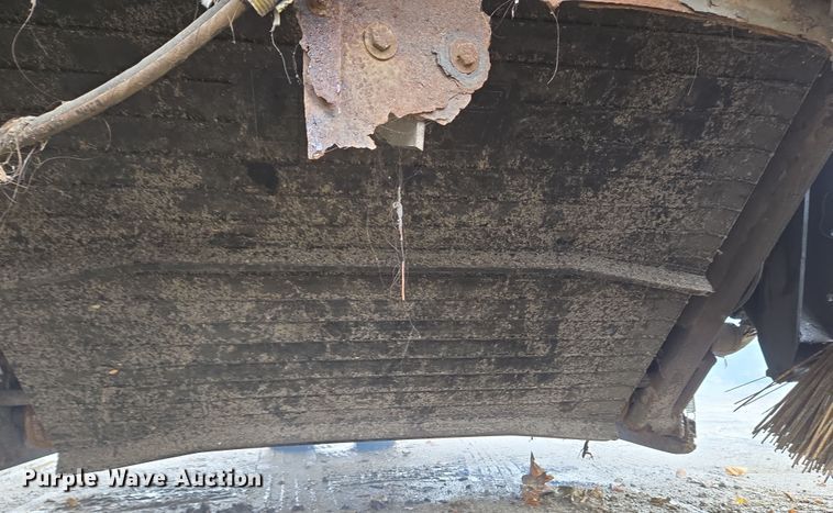 image for item EC4165 2015 Elgin Pelican Series NP street sweeper