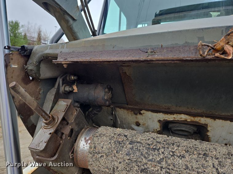 image for item EC4165 2015 Elgin Pelican Series NP street sweeper