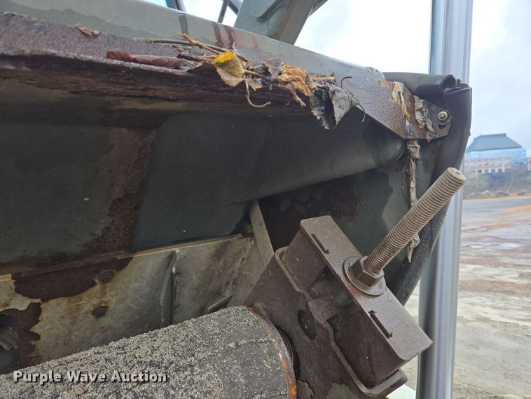 image for item EC4165 2015 Elgin Pelican Series NP street sweeper