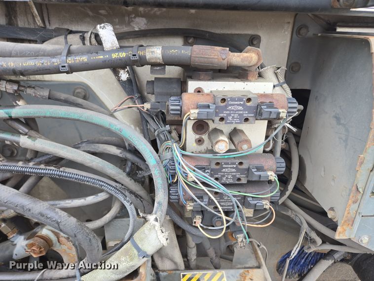 image for item EC4165 2015 Elgin Pelican Series NP street sweeper