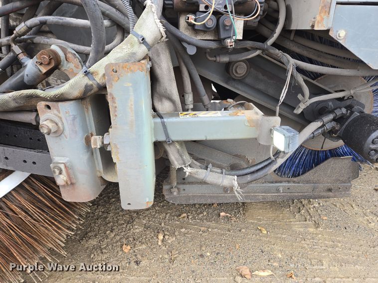 image for item EC4165 2015 Elgin Pelican Series NP street sweeper