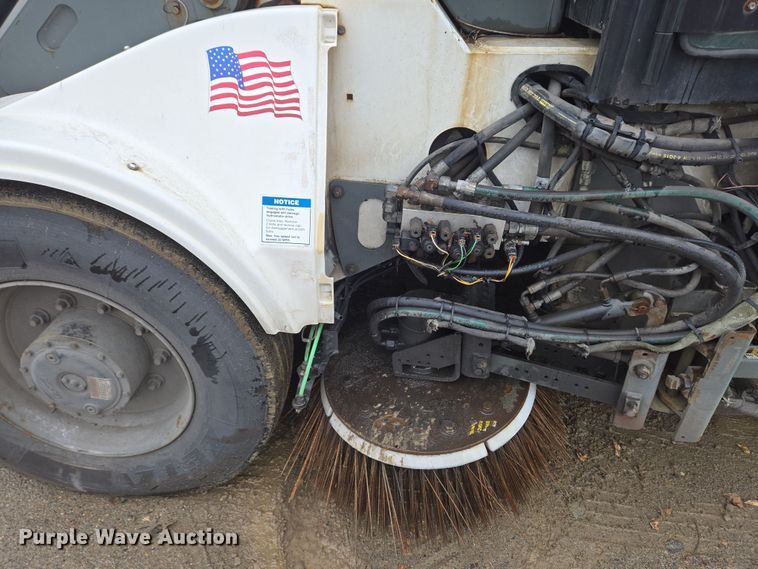 image for item EC4165 2015 Elgin Pelican Series NP street sweeper