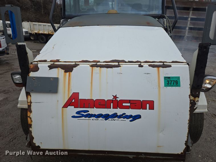 image for item EC4165 2015 Elgin Pelican Series NP street sweeper