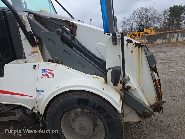 image for item EC4165 2015 Elgin Pelican Series NP street sweeper