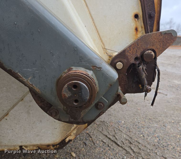 image for item EC4165 2015 Elgin Pelican Series NP street sweeper