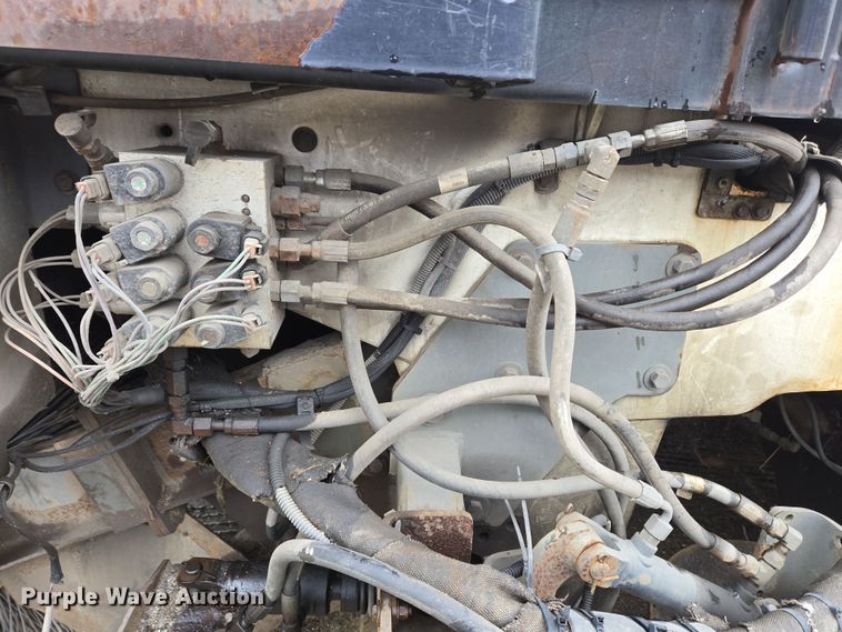 image for item EC4165 2015 Elgin Pelican Series NP street sweeper