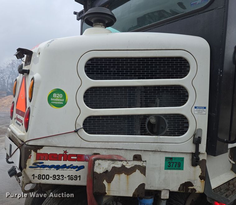 image for item EC4165 2015 Elgin Pelican Series NP street sweeper