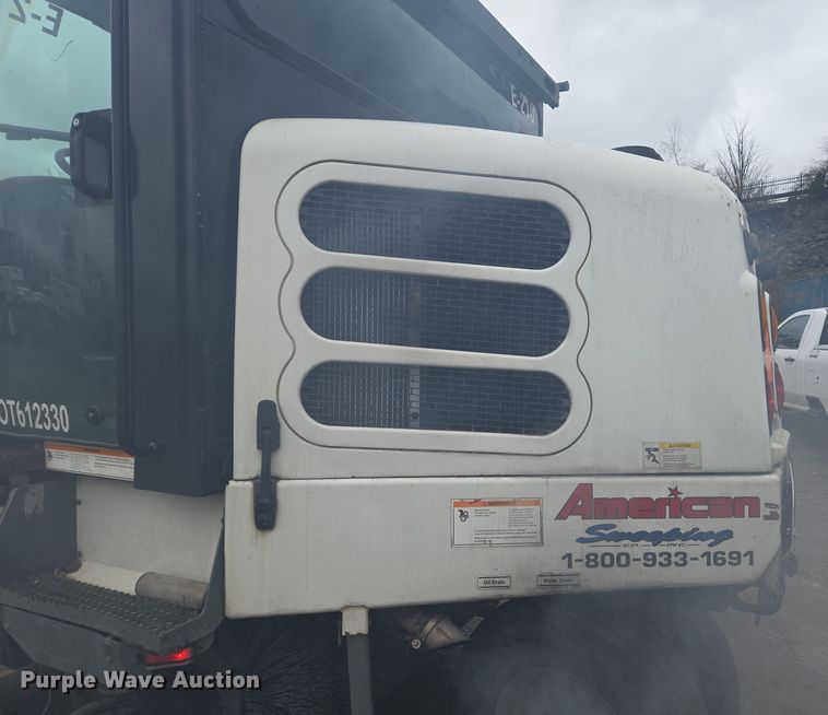 image for item EC4165 2015 Elgin Pelican Series NP street sweeper