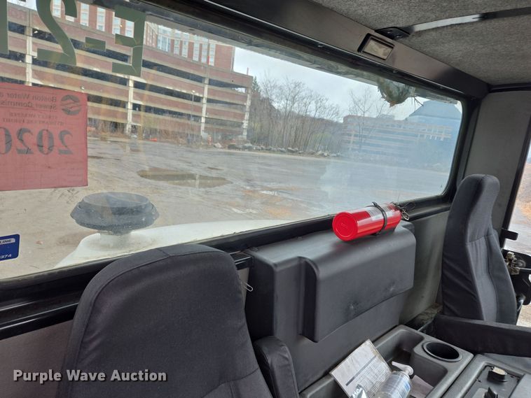 image for item EC4165 2015 Elgin Pelican Series NP street sweeper